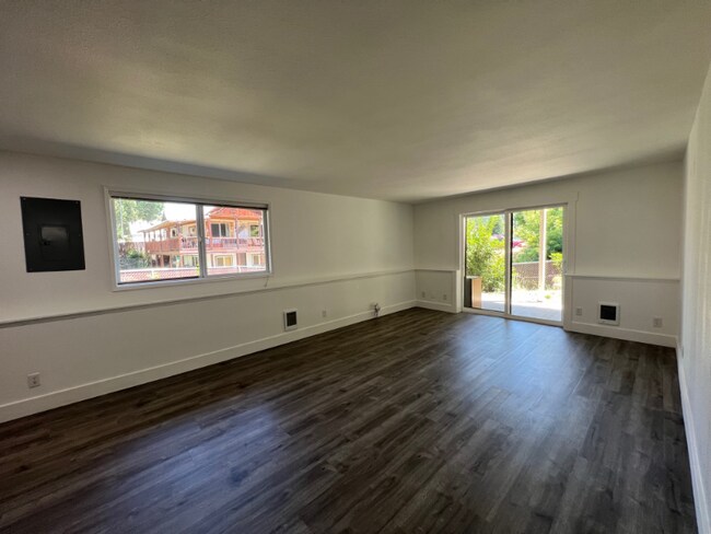 Foto del edificio - 215 Whitman St