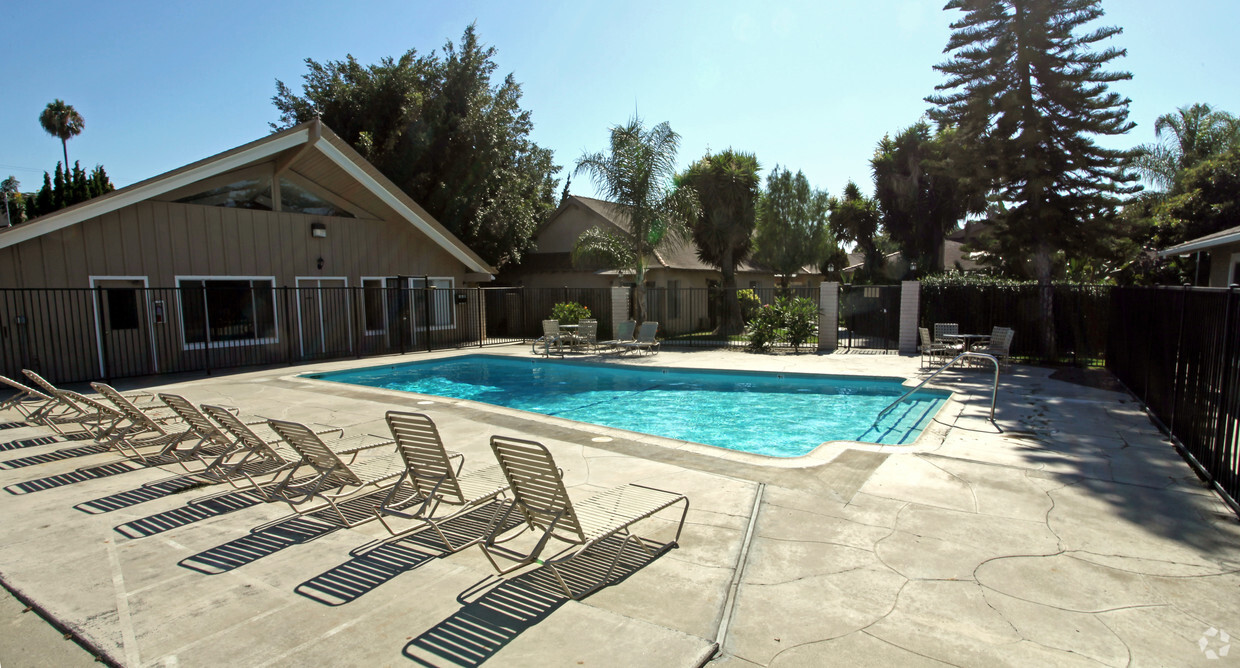 Primary Photo - Anaheim Cottages