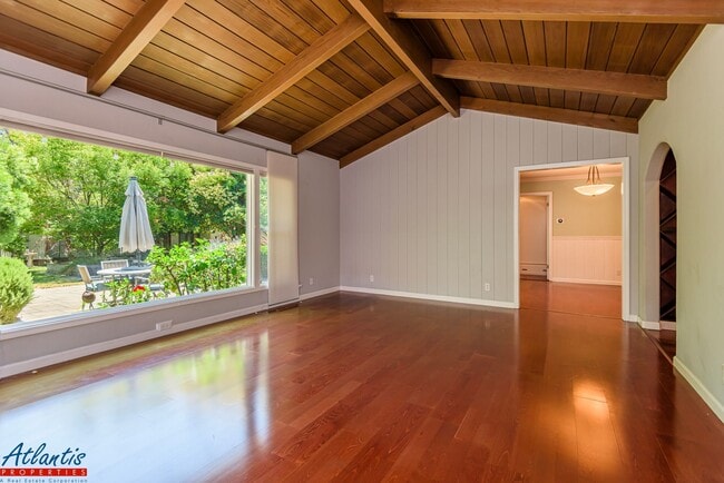 Foto del edificio - Charming Willow Glen Home