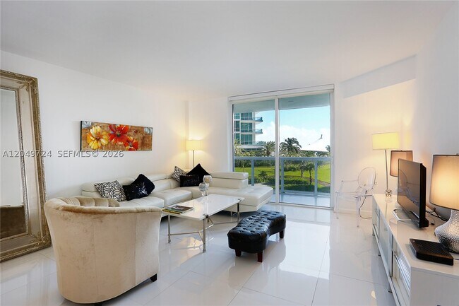 Building Photo - 10275 Collins Ave