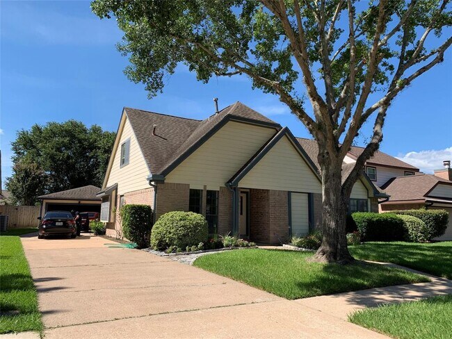 Building Photo - 315 Muirwood Ln