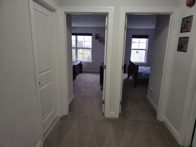 Foto del edificio - 100 Everleigh Dr