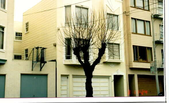 Building Photo - 5026 California St