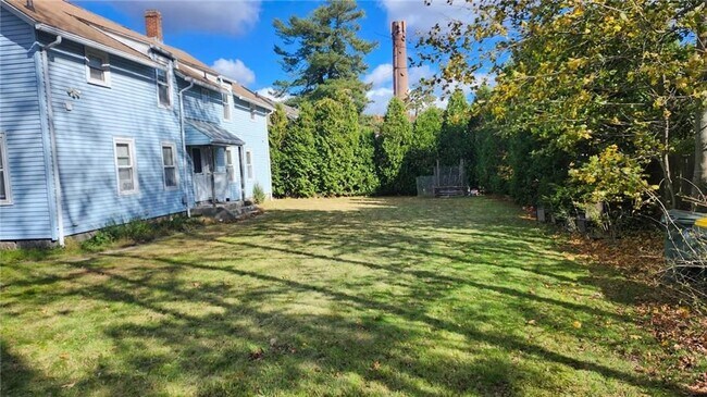 Foto del edificio - 6 Oak St