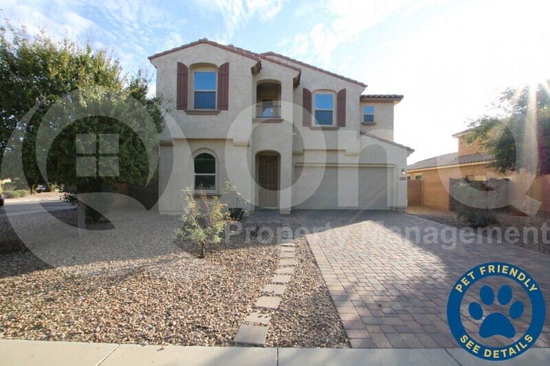 Foto principal - 1159 E Sourwood Dr