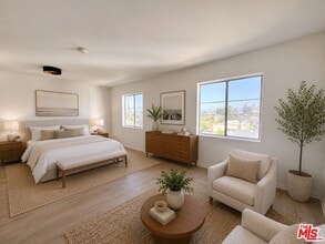 Building Photo - 1031 Coronado Ter