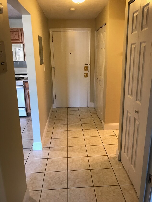 270 Main St Unit 32, North Reading, MA 01864 Condo for Rent in North