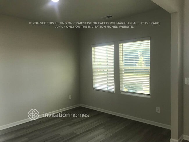 Building Photo - 547 White Birch Ln