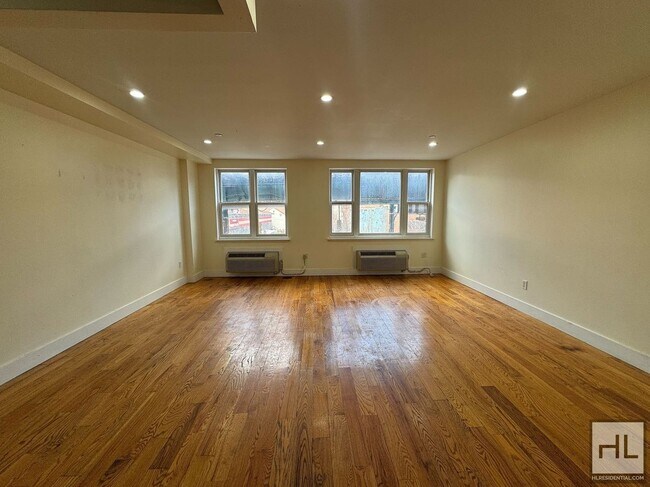 Foto del edificio - BROADWAY