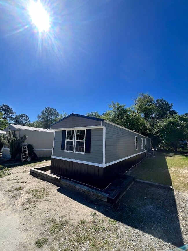 Foto del edificio - 5627 Hardwick Ln