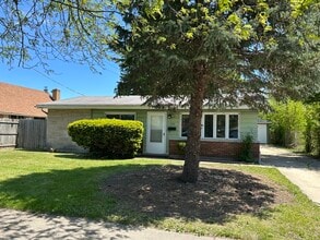 Building Photo - 1353 Stanley Blvd