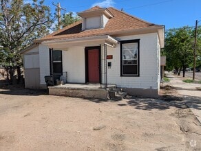 Building Photo - 1116 West St