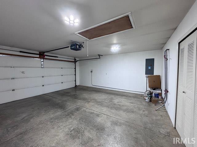 Building Photo - 1206 W Sheffield Dr
