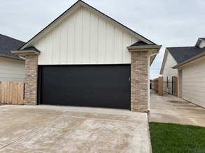 Building Photo - 2155-2157 N Reece St
