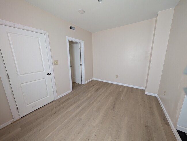 Foto del edificio - 2352 N 29th St