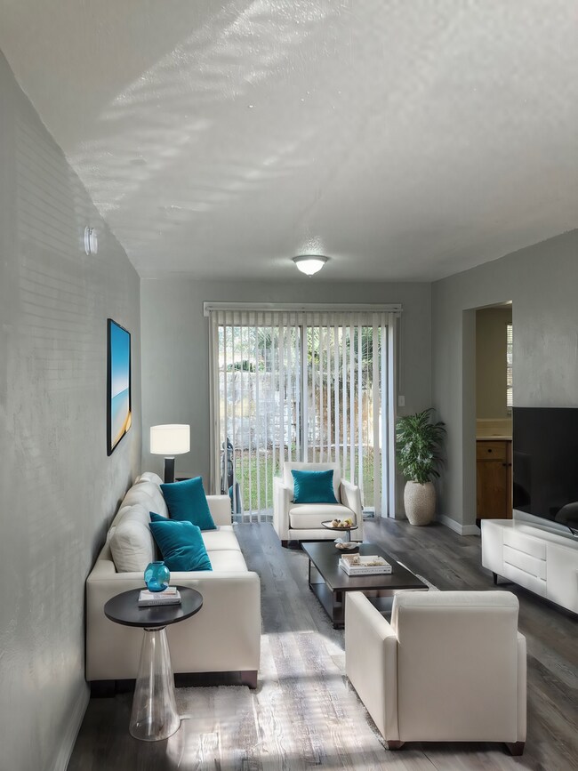 Foto del edificio - 1221 Kennedy Rd