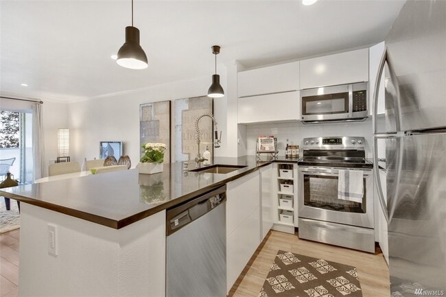 Building Photo - 2250 NW 58th St