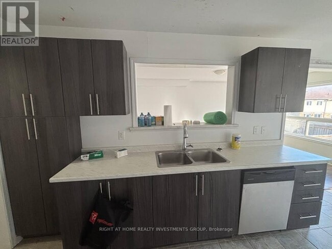 Photo du bâtiment - 2140 Galloway St