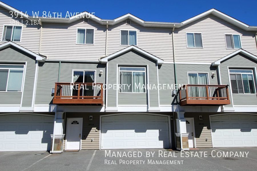 Primary Photo - Sand Lake Luxury Townhome with Two Car Garage