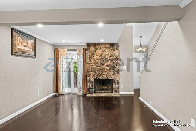 Building Photo - 2189 Hogan Dr