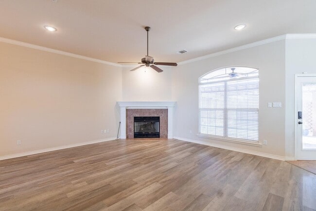 Building Photo - Updated 4/3/3 Located in Frenship ISD!
