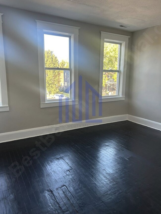 Foto del edificio - 2761 Baker St