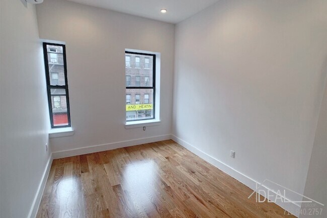 Building Photo - 263 Rogers Ave