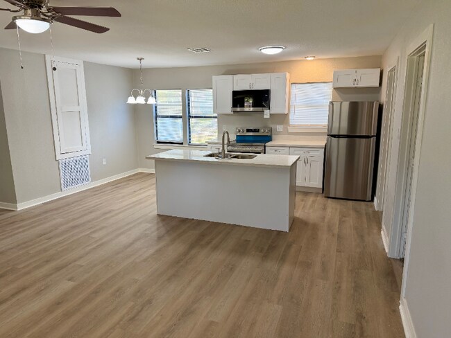 Foto del edificio - 2306 Staunton Dr