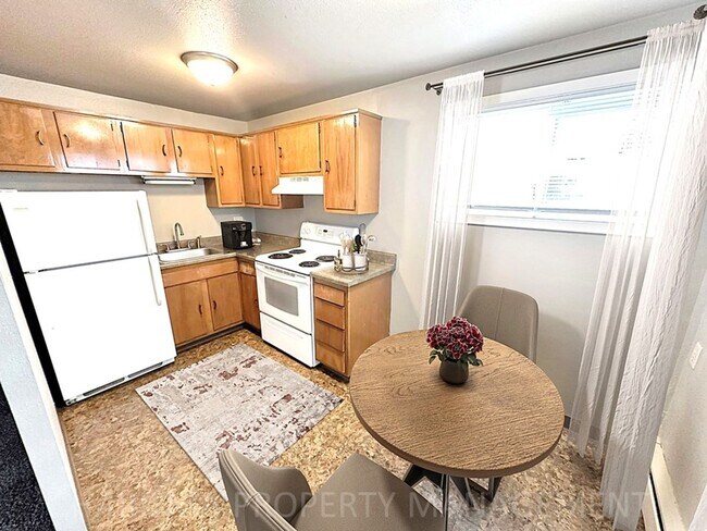 Foto del edificio - 2 BD, 1 BA LOCATED NEAR DOWNTOWN SIOUX FALLS