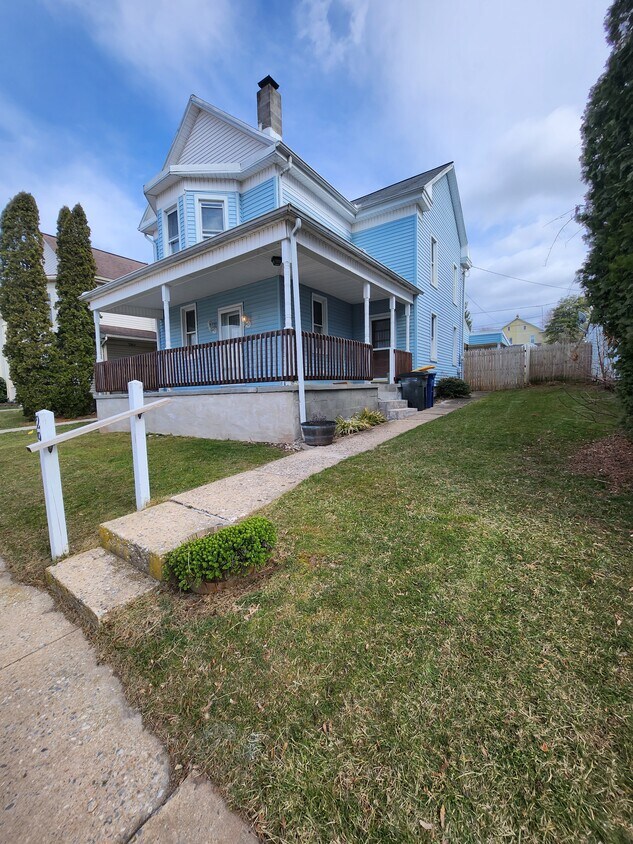 29 S Second St, Mount Wolf, PA 17347 House Rental in Mount Wolf, PA