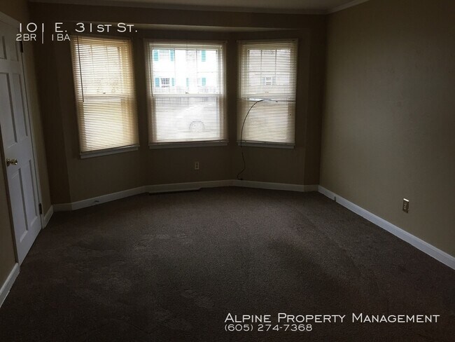 Foto del edificio - 2 Bedroom Apartment near McKennan Park!!