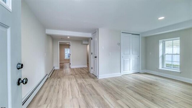 Foto del edificio - 129 N New Haven Ave