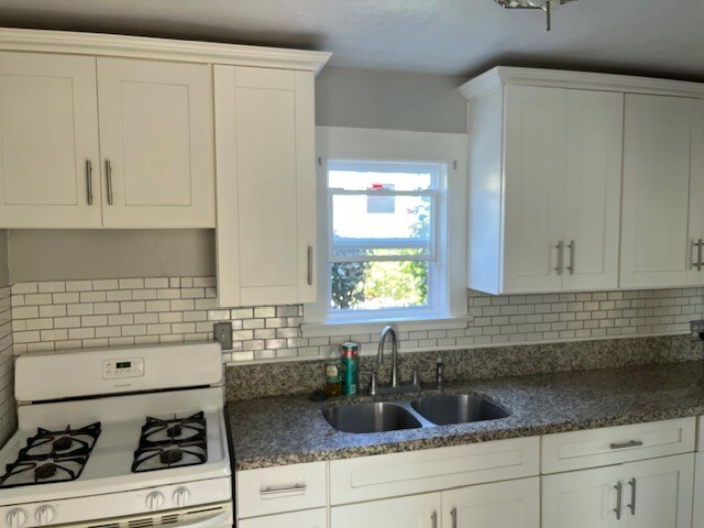 Cocina. - 3693 Donald Ave