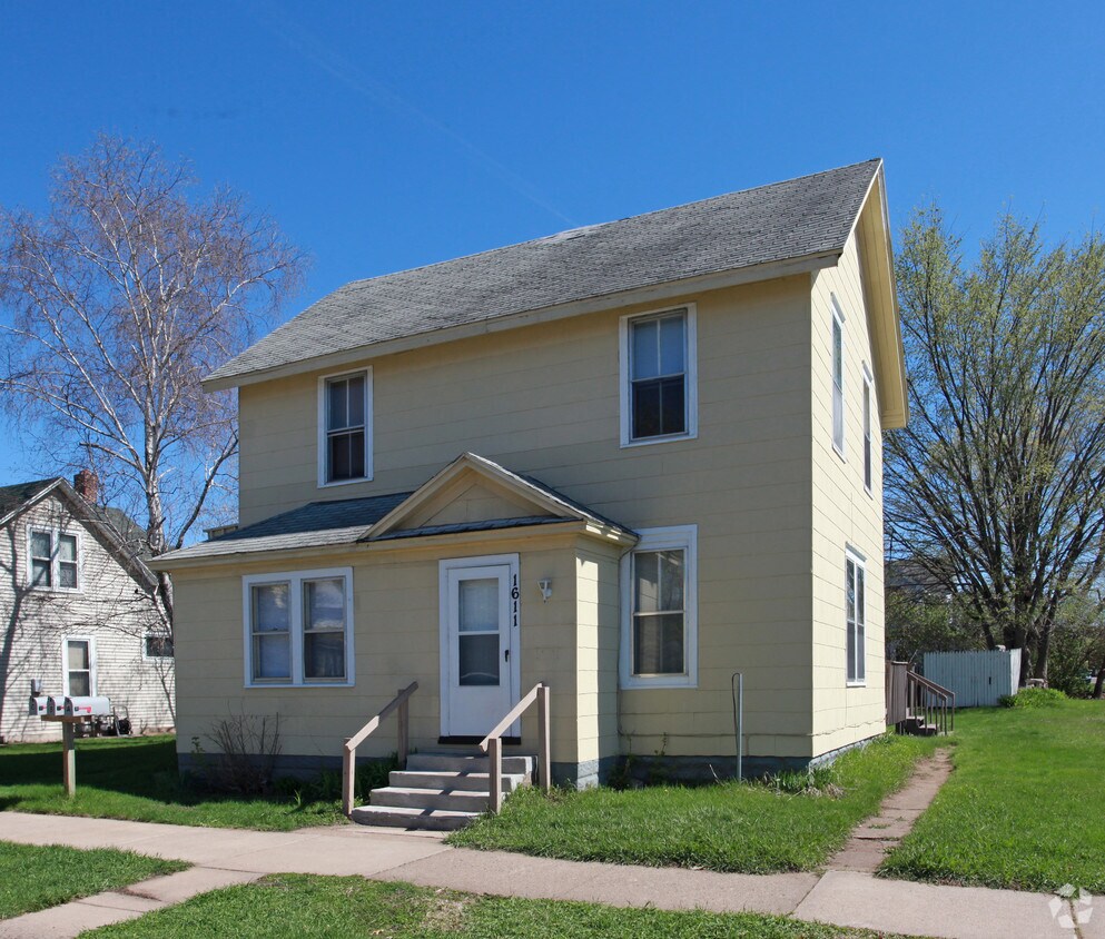 Primary Photo - 1611 Whipple St