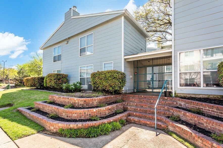 Foto principal - 1901 N Fitzhugh Ave