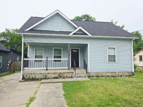 Building Photo - 1727 14th Ave N