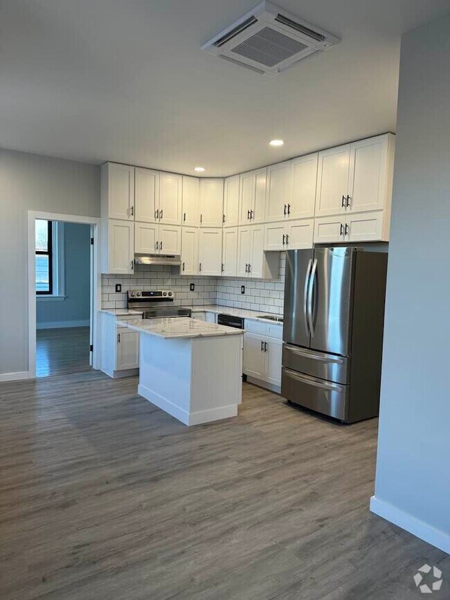 Apartments for Rent in Tully NY with High Ceilings 1 Rentals