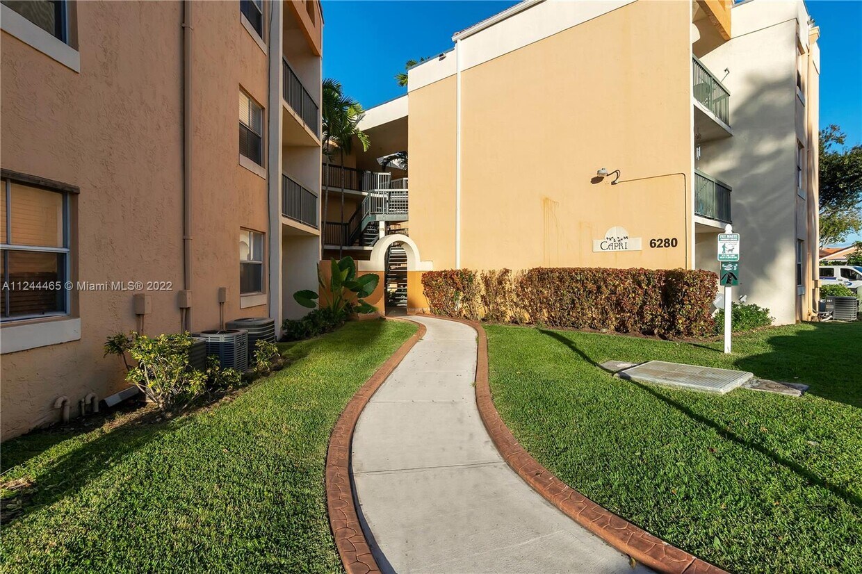 6292 NW 186th St Unit 304, Hialeah, FL 33015 Condo for Rent in Hialeah, FL