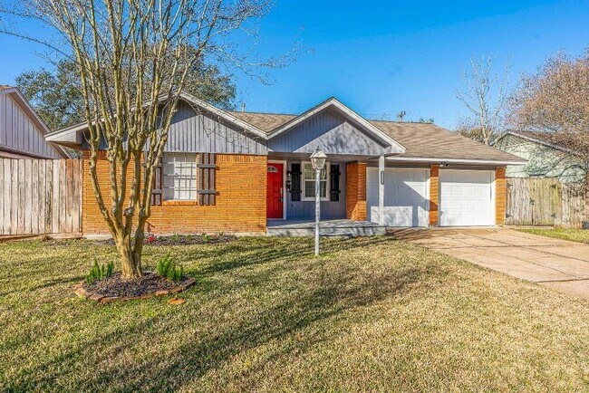 Building Photo - 2414 Dewberry Ln