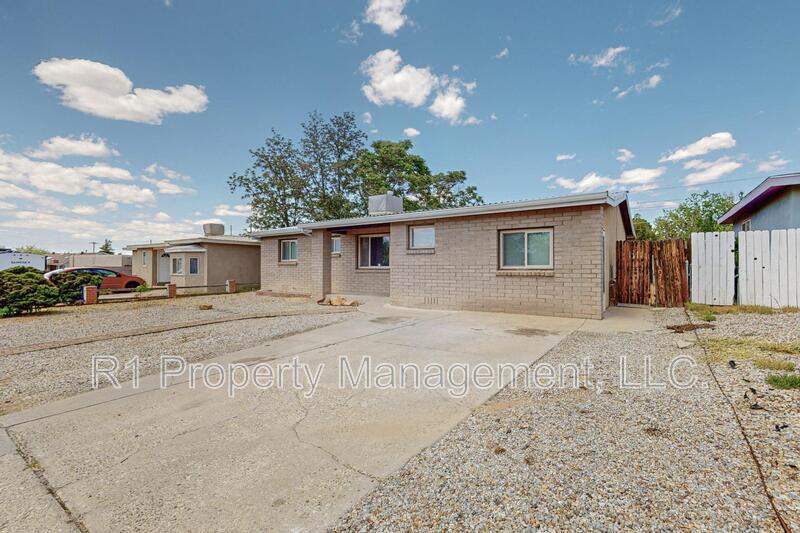 Foto principal - 5609 Alta Monte Avenue Northeast