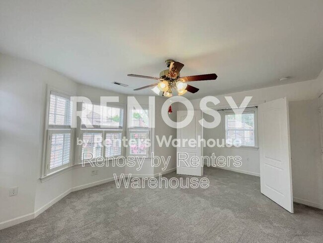Photo - 3932 Cromwell Park Drive House
