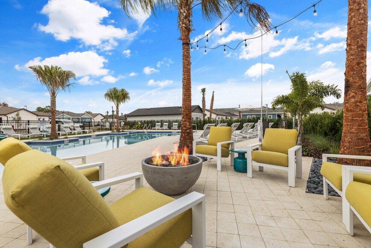 Primary Photo - 1810 Suncoast Crossings Isle, Unit 1