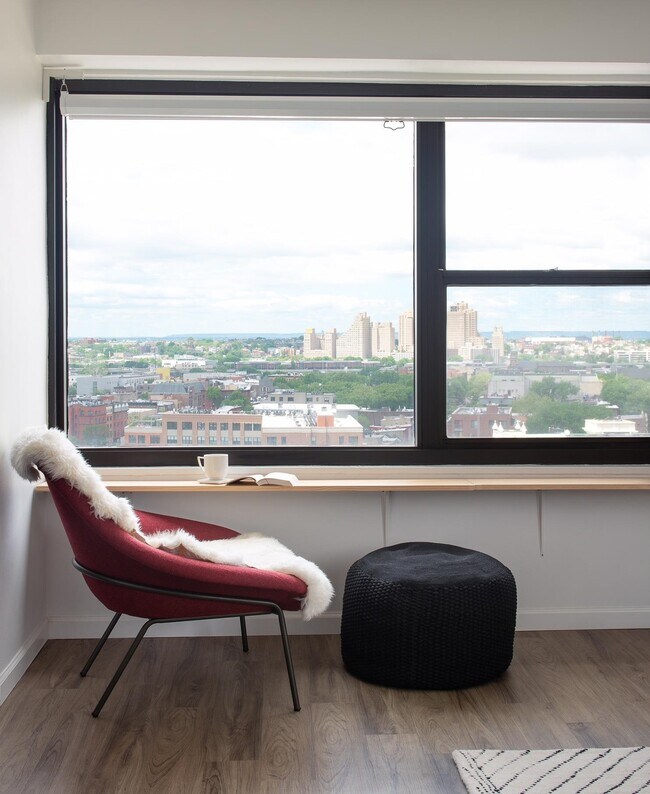 Foto del edificio - 135 Montgomery St