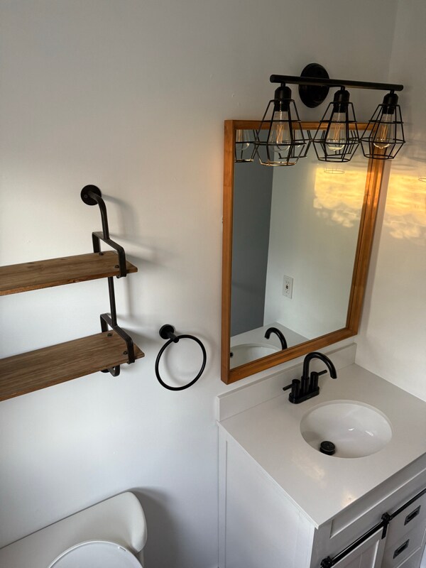 Building Photo - 8 Scully Ave