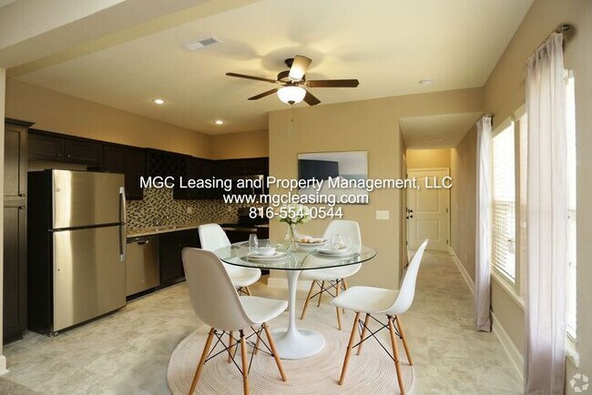 Foto del edificio - Discover The Possibilies of Eagle Creek Townhomes!