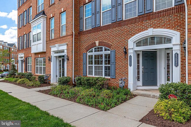 Foto del edificio - 43043 Clarks Mill Terrace