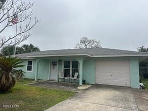 Building Photo - 150 Heather Dr