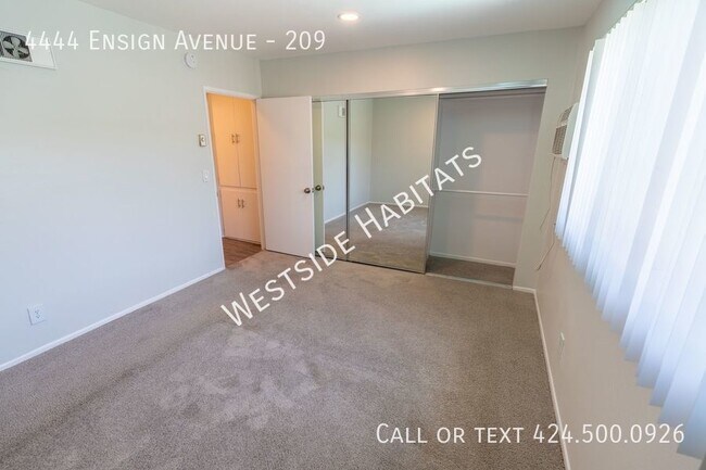 Building Photo - 4444 Ensign Ave