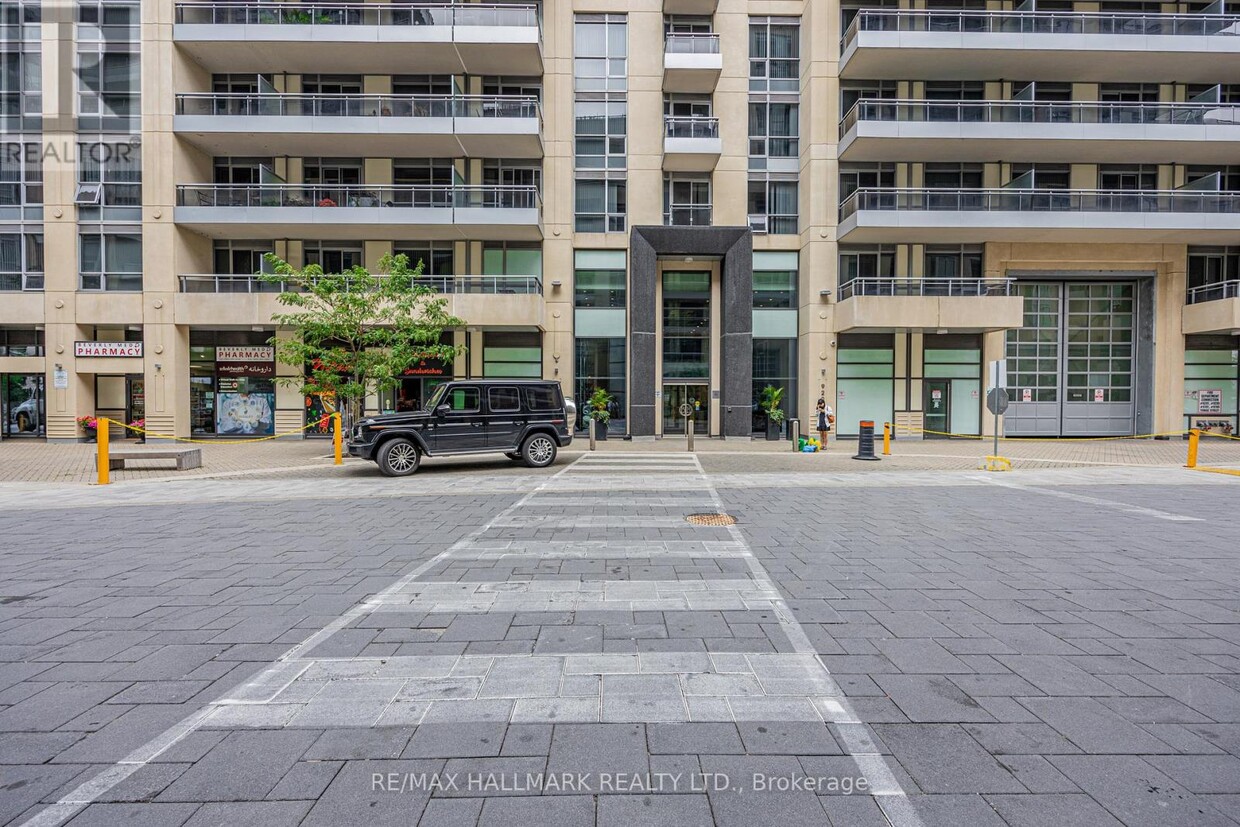 Photo principale - 9205-9205 Yonge St