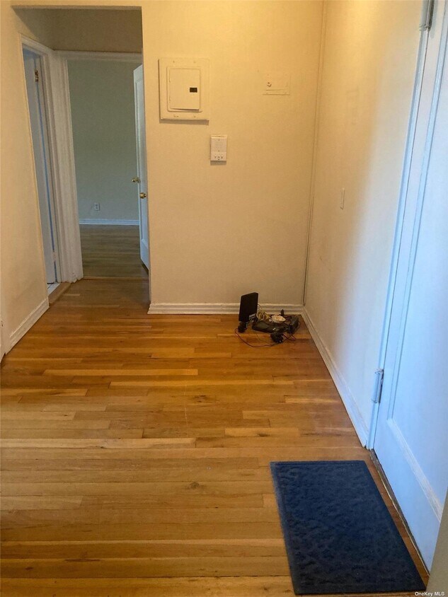Primary Photo - 12 Welwyn Rd
